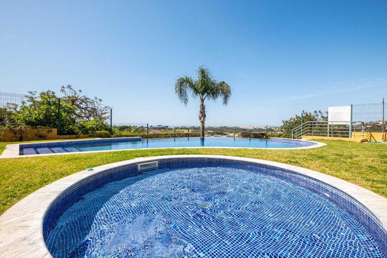 Apartamento #080 Marina View Flat With Pool By Holidays *